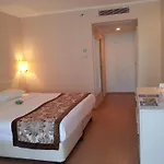 Pgs Kiris Hotel