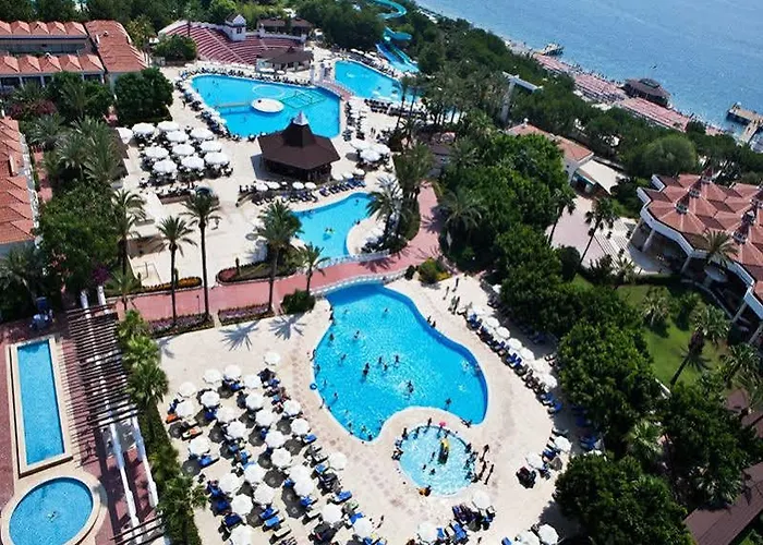 Hotel Pgs Kiris 5*